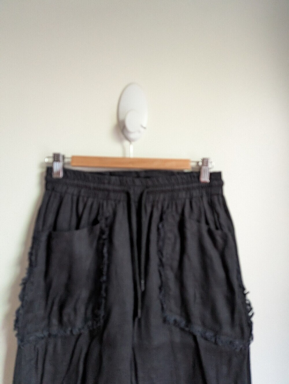 UCHUU MONTREAL Black Relaxed Contemporary Drawstring Linen Pants Size Small - Picture 4 of 8